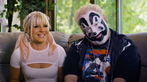 sarah russi|Violent J Featured on Reality Show for Age Gap with New.